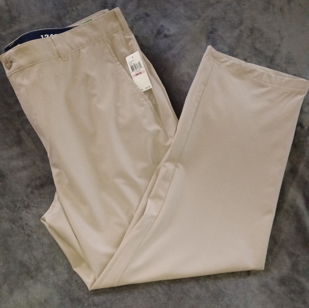 Izod golf pants
